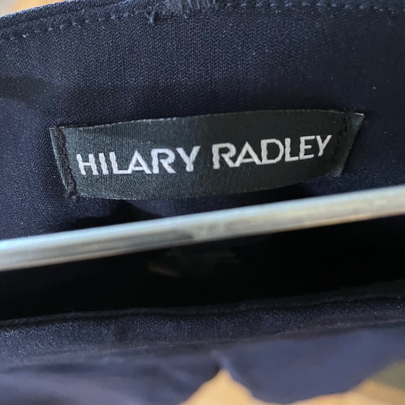 Women’s capris - Picture 2 of 3